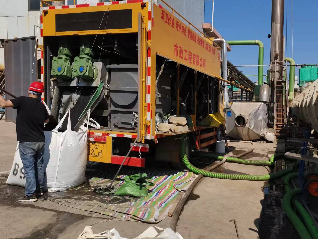 崇信淤泥压干处理